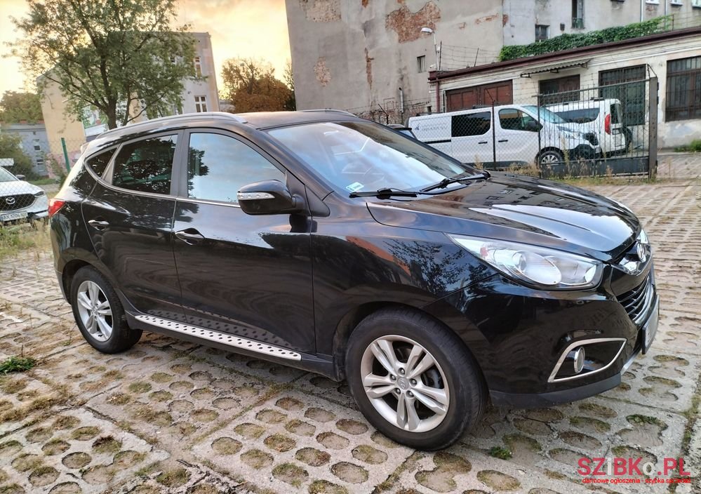 2012' Hyundai ix35 photo #1