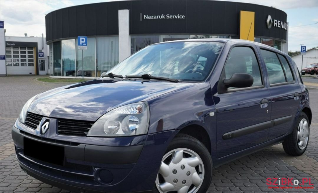 2005' Renault Clio photo #1