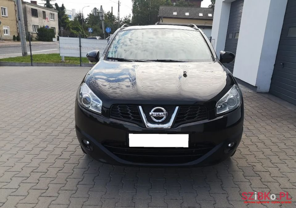 2013' Nissan Qashqai photo #2