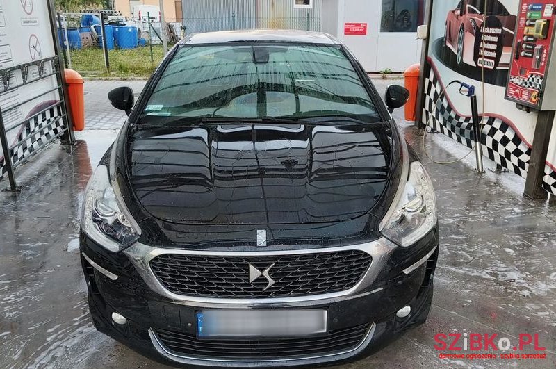 2015' DS Automobiles Ds5 Bluehdi 150 photo #1