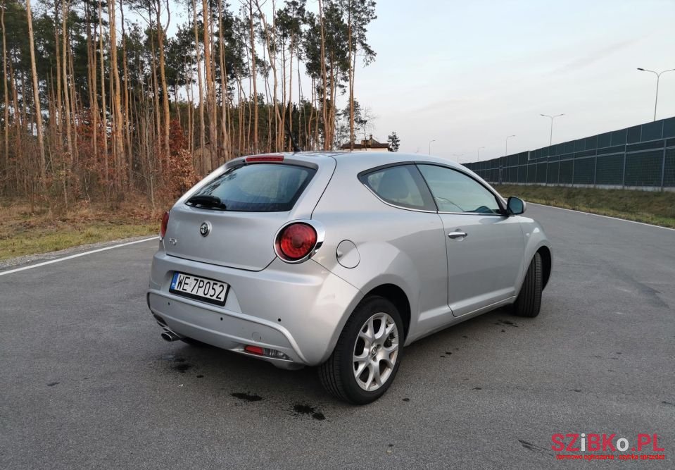 2010' Alfa Romeo MiTo photo #5