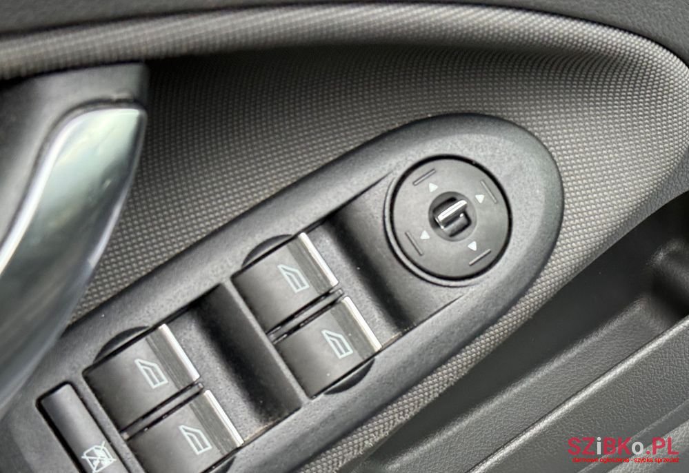 2010' Ford C-MAX 1.6 Platinium X photo #6