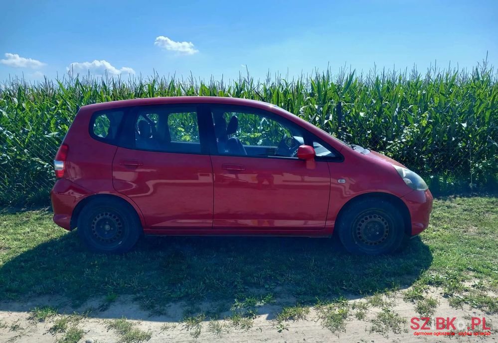 2006' Honda Jazz photo #2