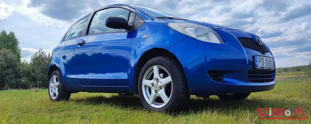 2007' Toyota Yaris 1.0 Luna A/C photo #1