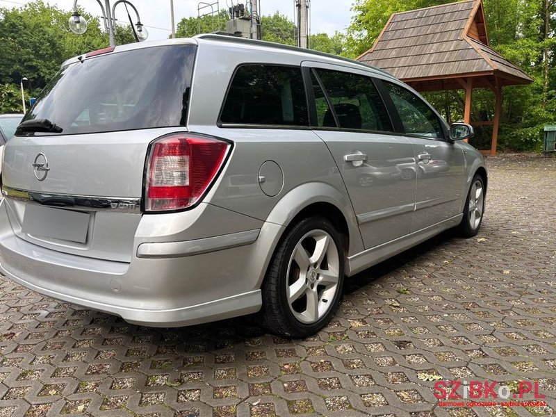 2009' Opel Astra photo #3
