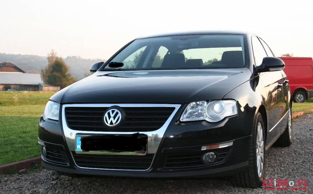 2005' Volkswagen Passat Sportline photo #2