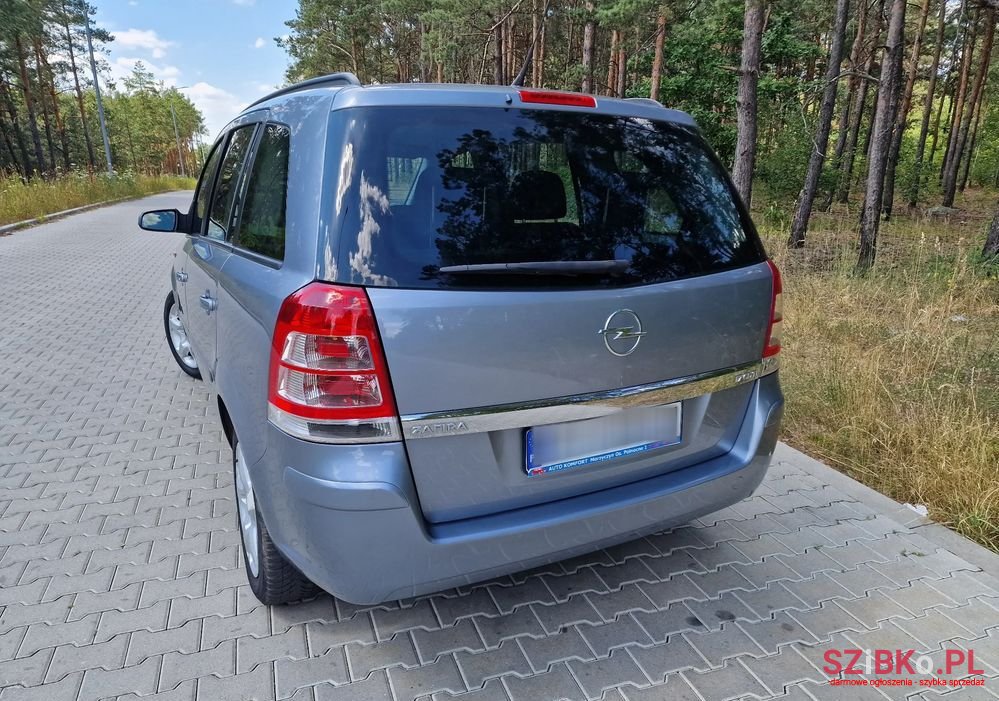 2008' Opel Zafira photo #6