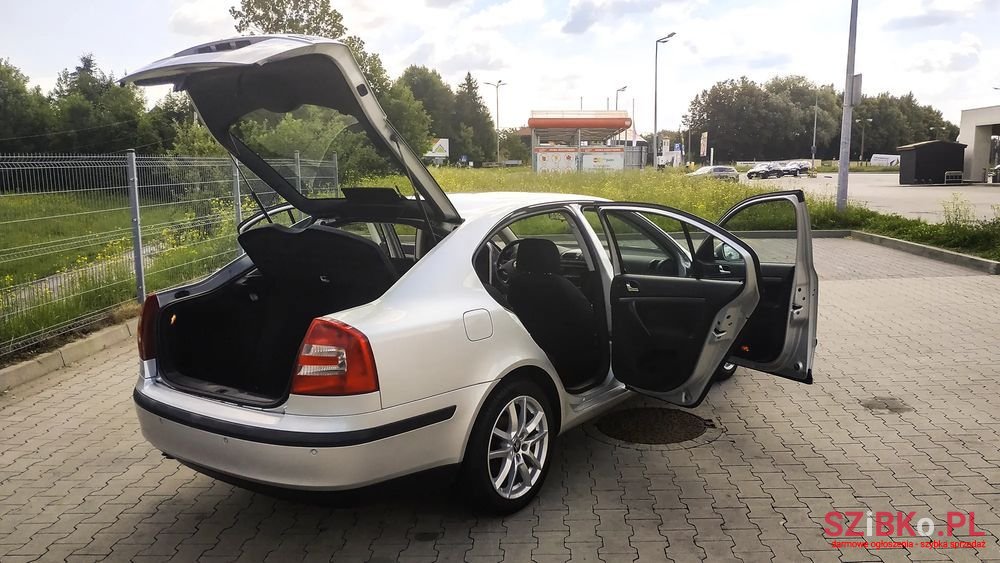 2006' Skoda Octavia 2.0 Tdi Elegance photo #5