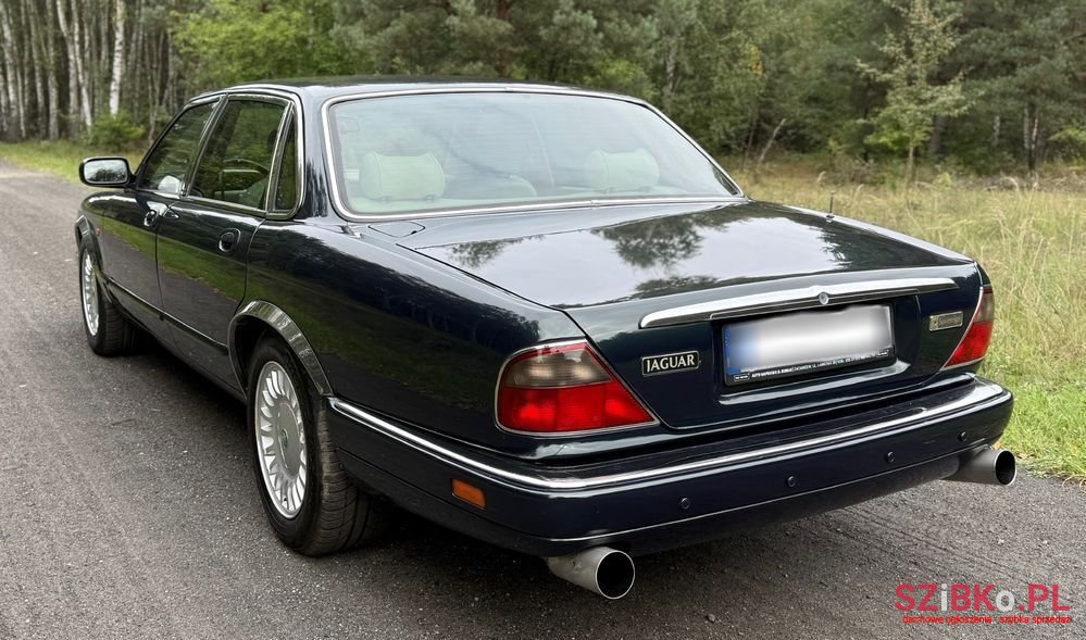 1995' Jaguar XJ photo #3