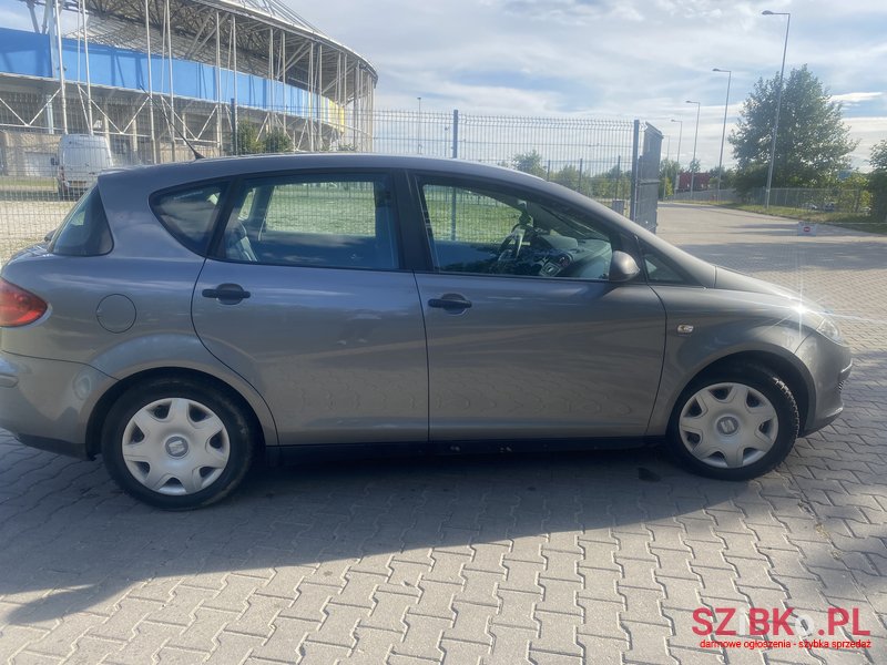 2007' SEAT Toledo photo #3