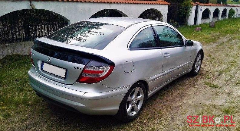 2005' Mercedes-Benz Klasa C photo #1