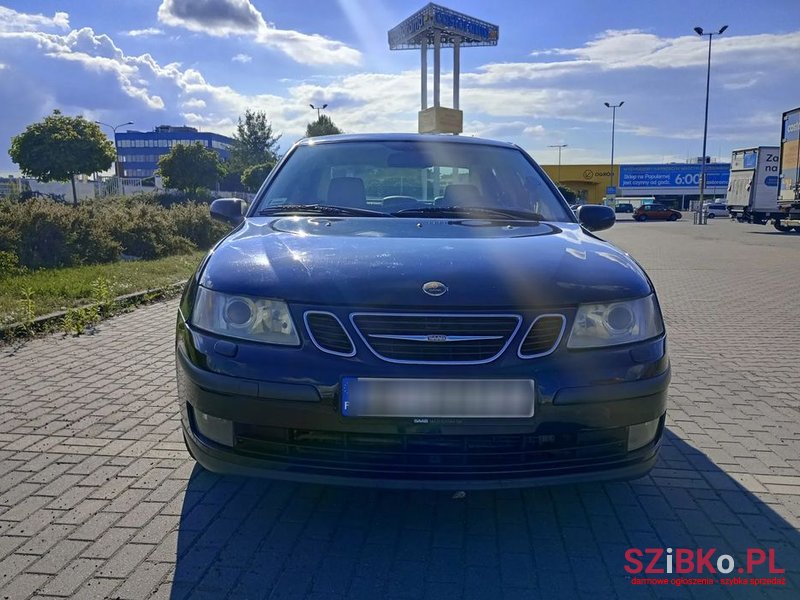 2003' Saab 9-3 2.0T Vector photo #2