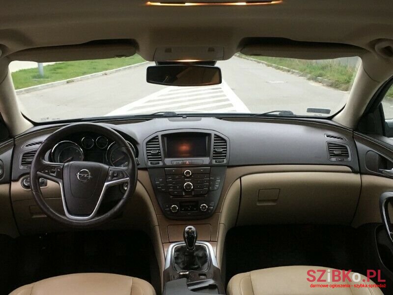 2009' Opel Insignia photo #3