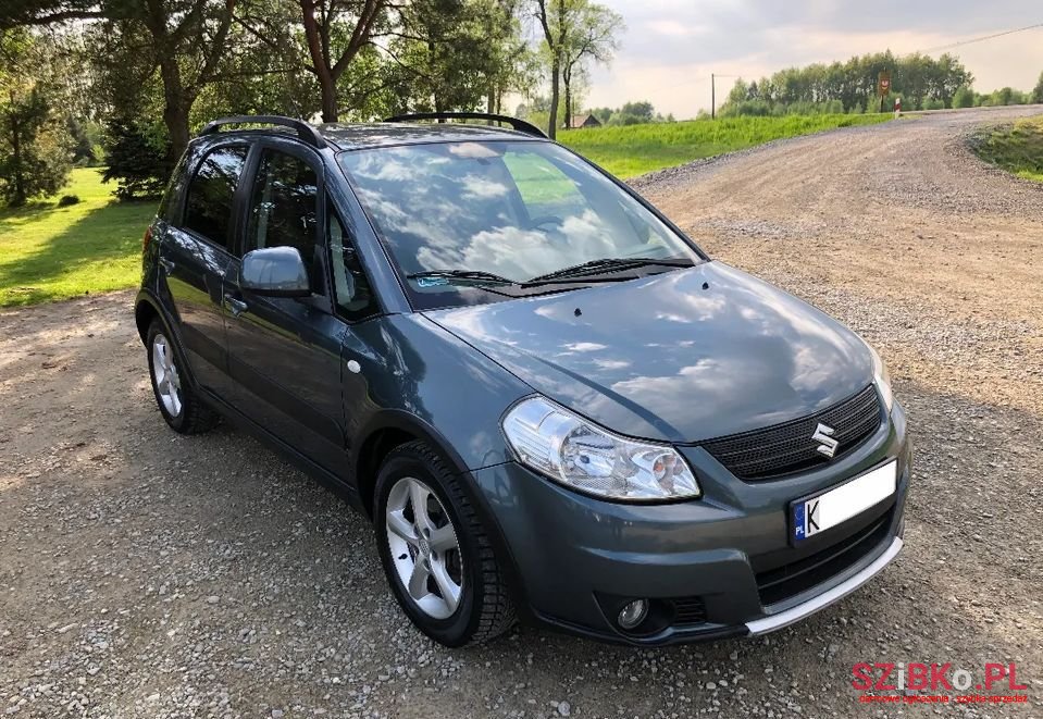 2009' Suzuki SX4 photo #4