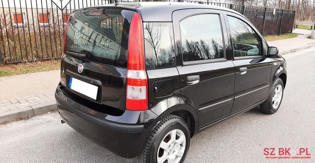 2009' Fiat Panda photo #2