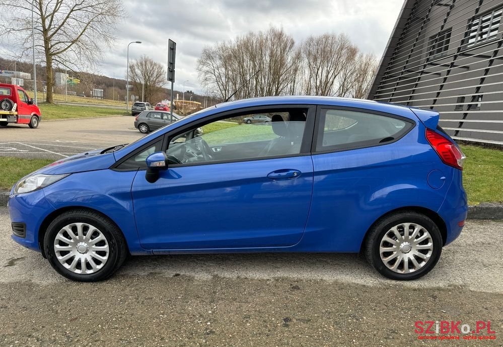2013' Ford Fiesta 1.0 Ambiente photo #2