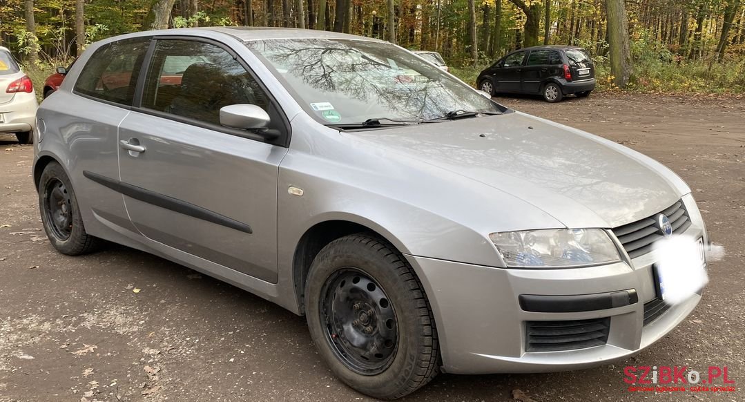 2005' Fiat Stilo photo #3