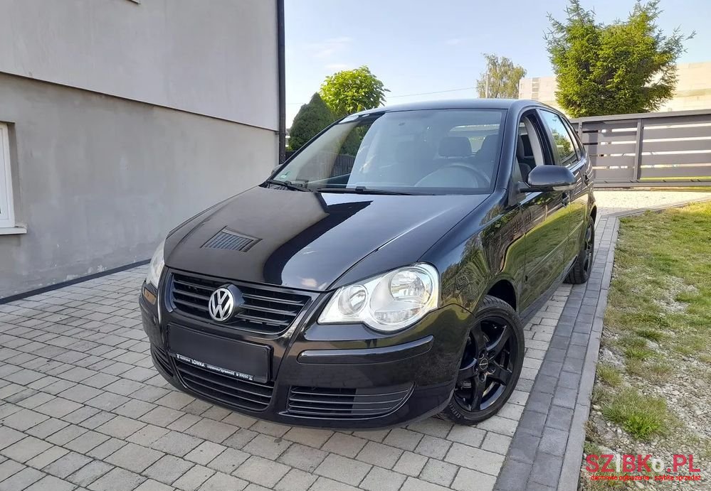 2008' Volkswagen Polo photo #1