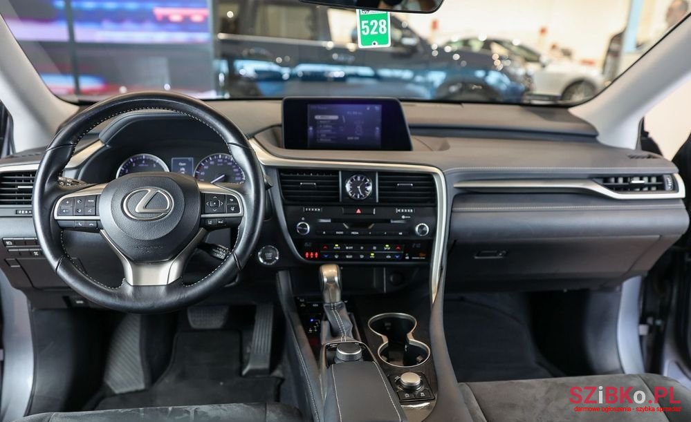 2016' Lexus RX photo #4