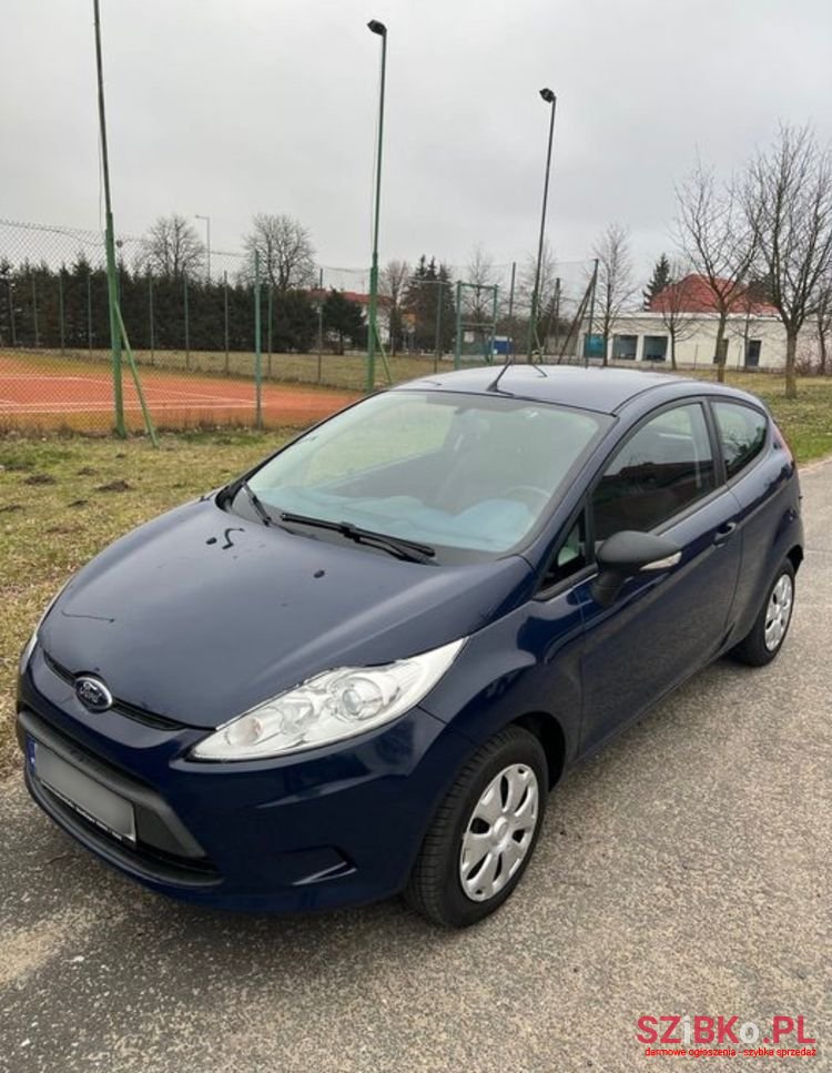 2012' Ford Fiesta 1.25 Ambiente photo #1