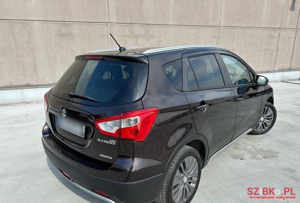 2014' Suzuki SX4 S-Cross photo #5