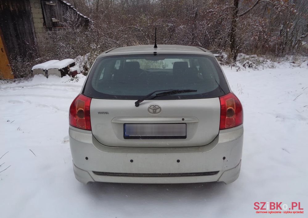 2004' Toyota Corolla photo #4