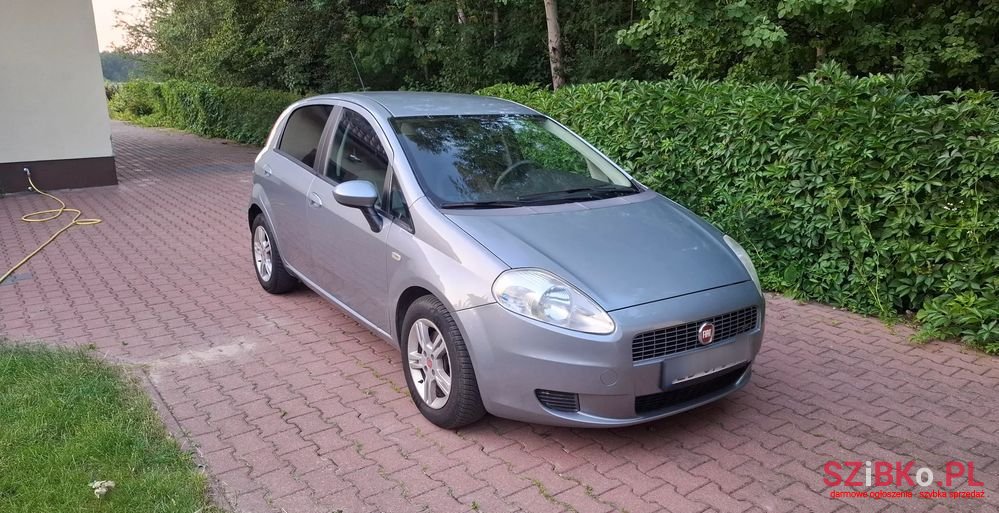 2008' Fiat Grande Punto 1.4 T-Jet 16V Sport photo #4