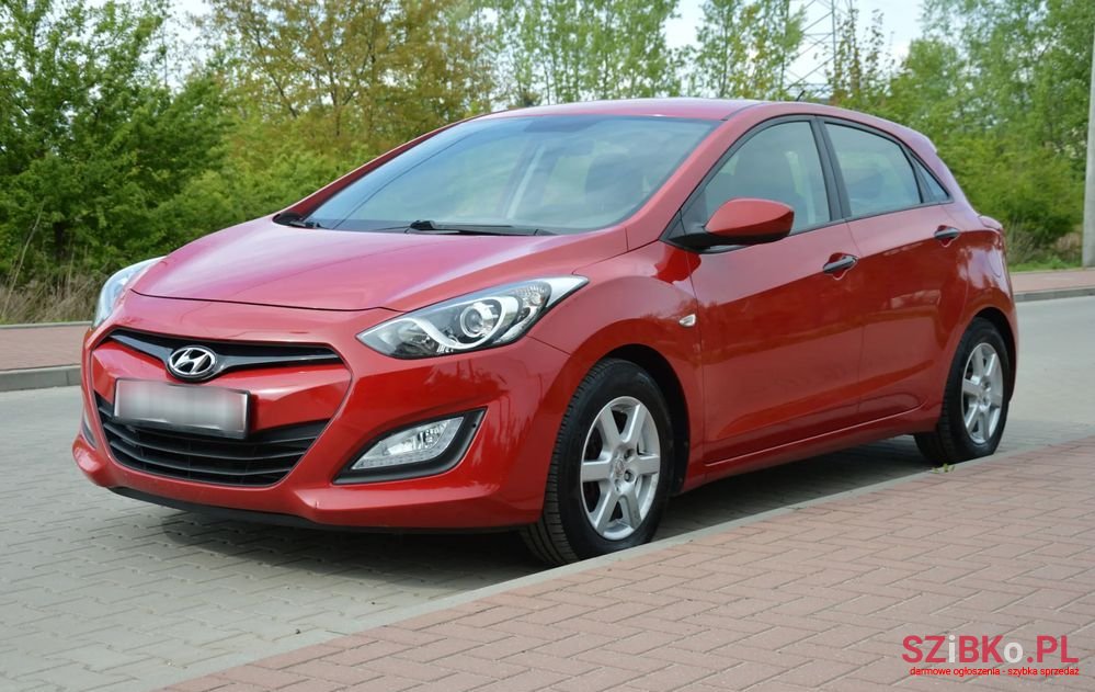 2012' Hyundai i30 1.4 Classic photo #6