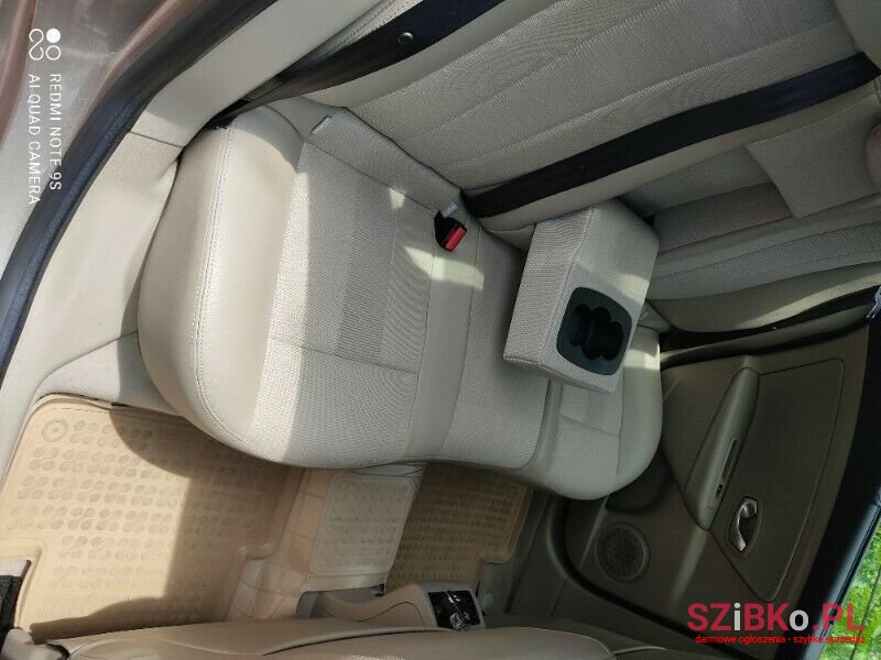 2010' Renault Fluence photo #3