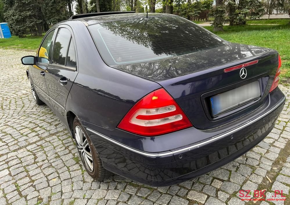 2000' Mercedes-Benz C-Class 320 Avantgarde photo #3