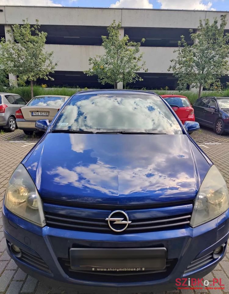 2005' Opel Astra photo #5