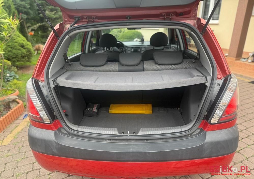 2006' Kia Rio 1.5 Crdi Family photo #6
