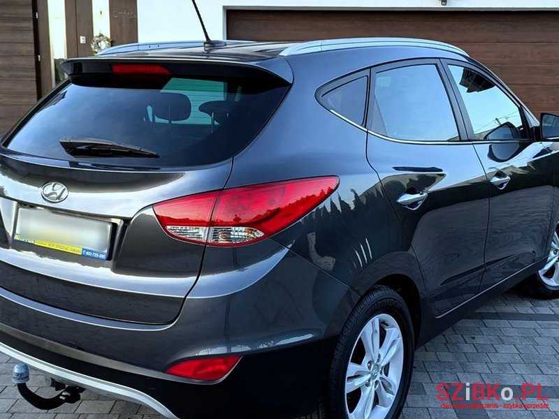 2010' Hyundai ix35 2.0 Premium photo #5