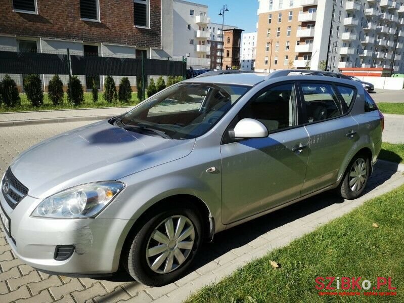 2009' Kia Ceed photo #4