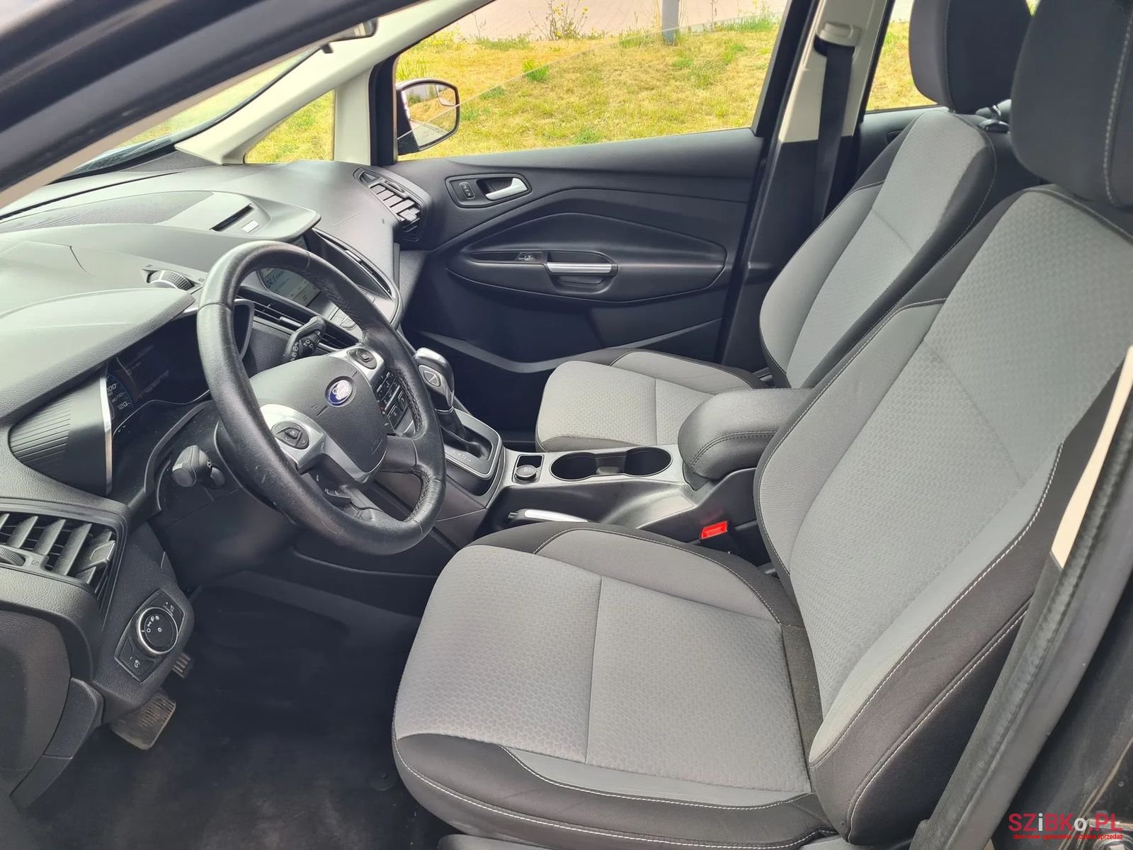 2017' Ford C-MAX photo #6