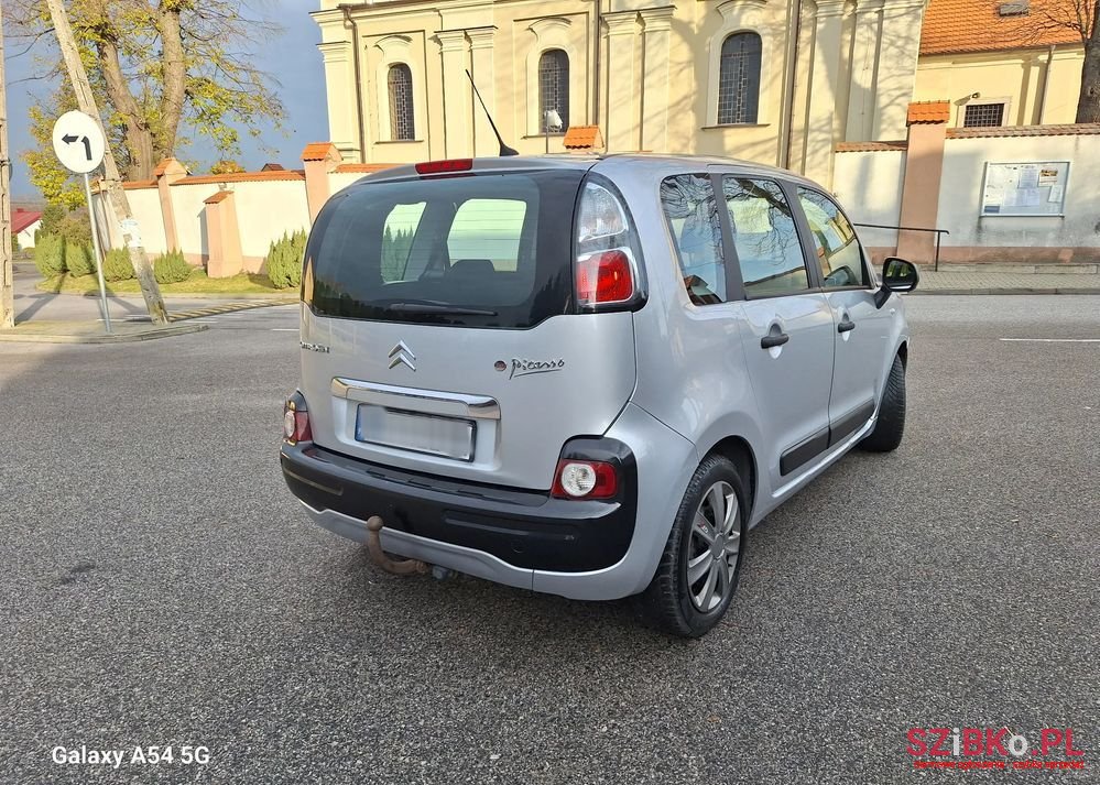 2009' Citroen C3 Picasso photo #3