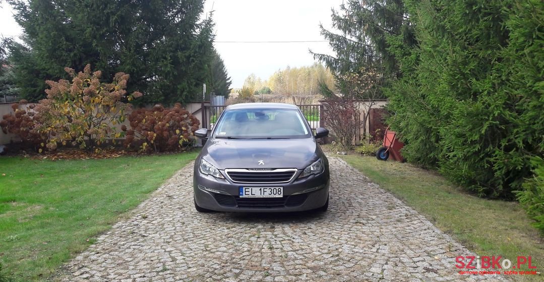 2017' Peugeot 308 Stop Start photo #1