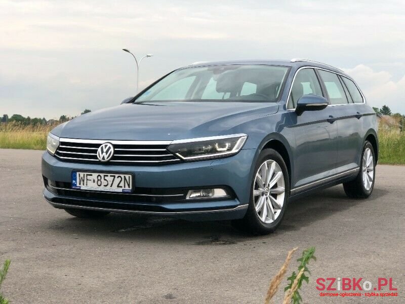 2017' Volkswagen Passat photo #1