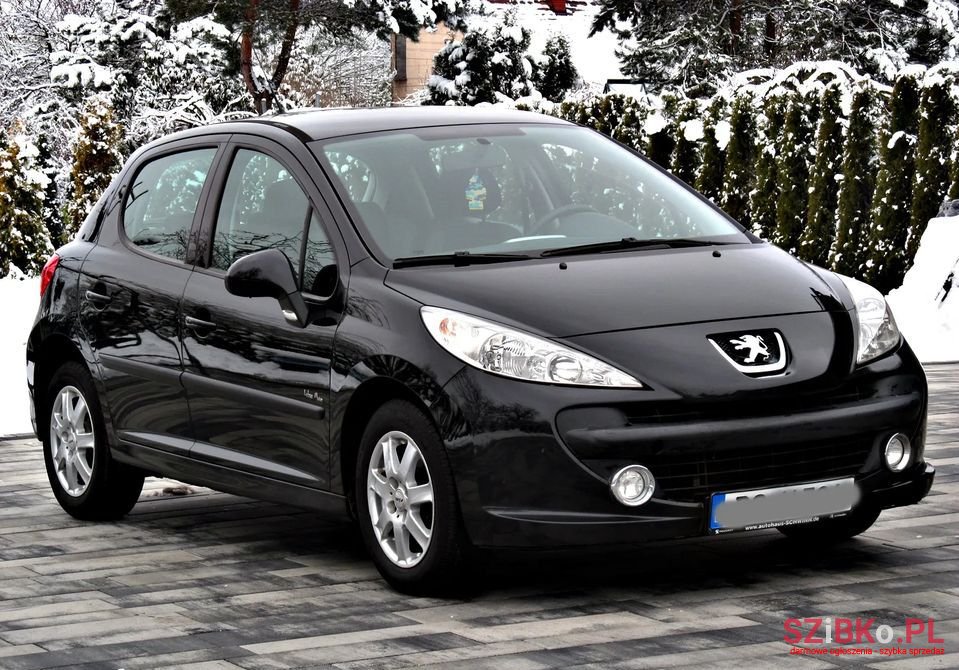 2009' Peugeot 207 photo #4