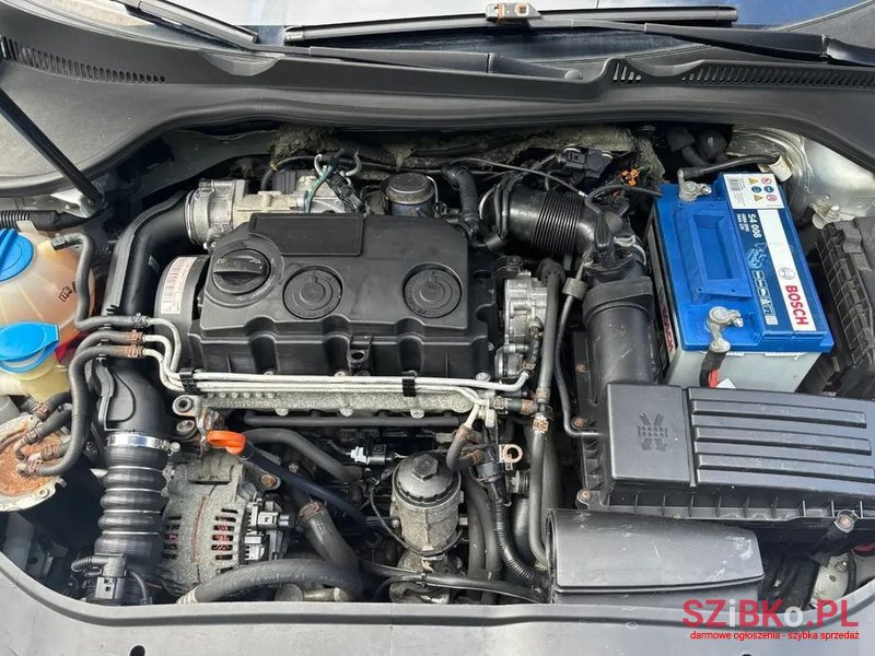 2007' Volkswagen Golf V 1.9 Tdi Trendline photo #4