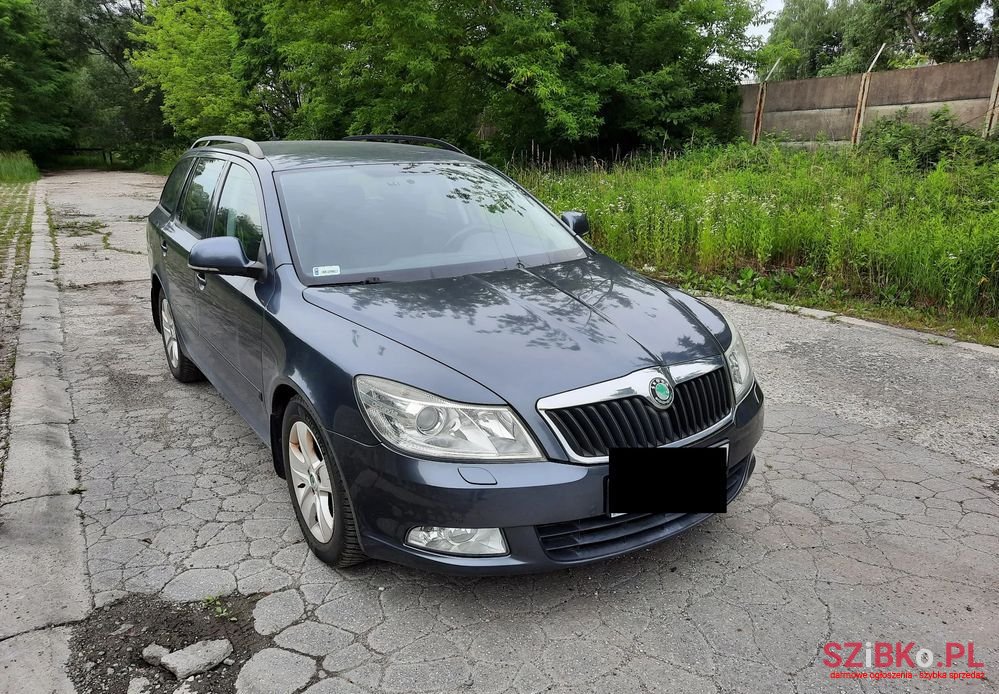 2009' Skoda Octavia 1.4 Tsi Elegance photo #3
