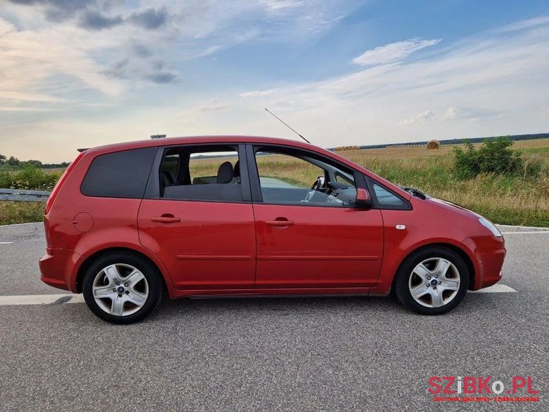 2009' Ford C-MAX 2.0 Style+ photo #4