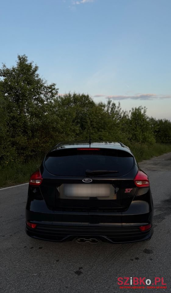2015' Ford Focus 2.0 Tdci St photo #6