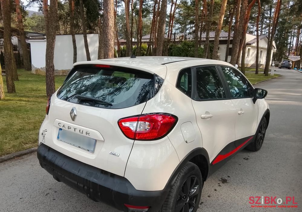 2016' Renault Captur photo #4