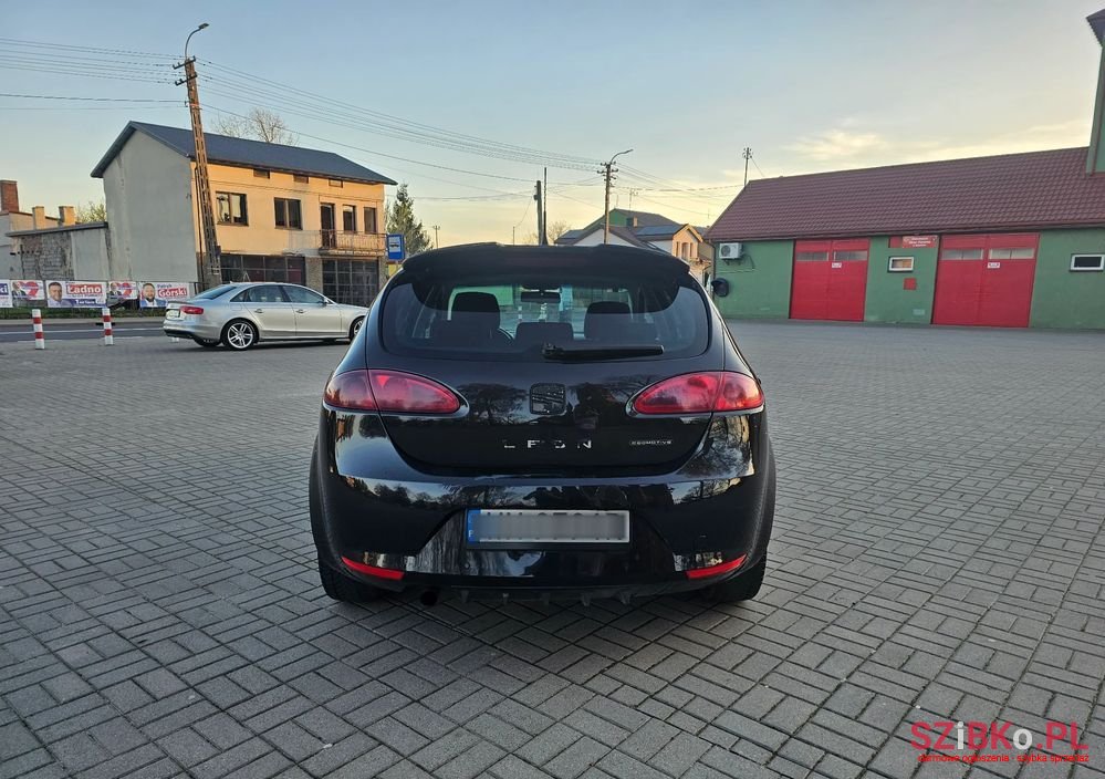 2008' SEAT Leon photo #6