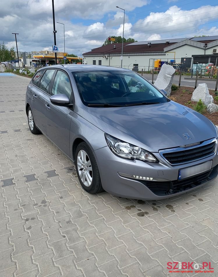 2016' Peugeot 308 photo #2