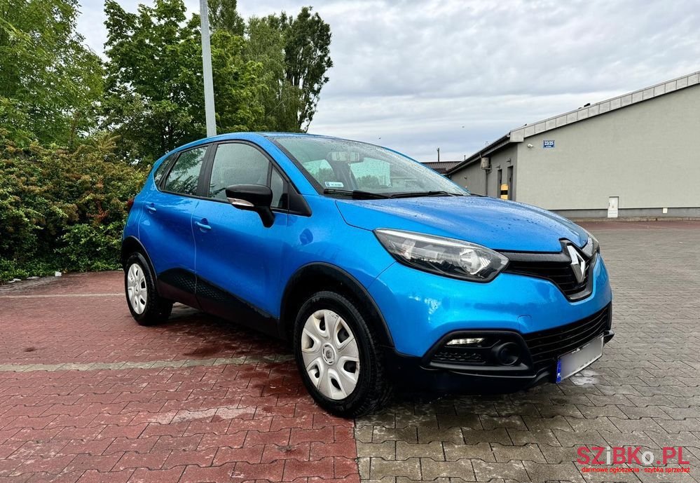 2016' Renault Captur photo #1
