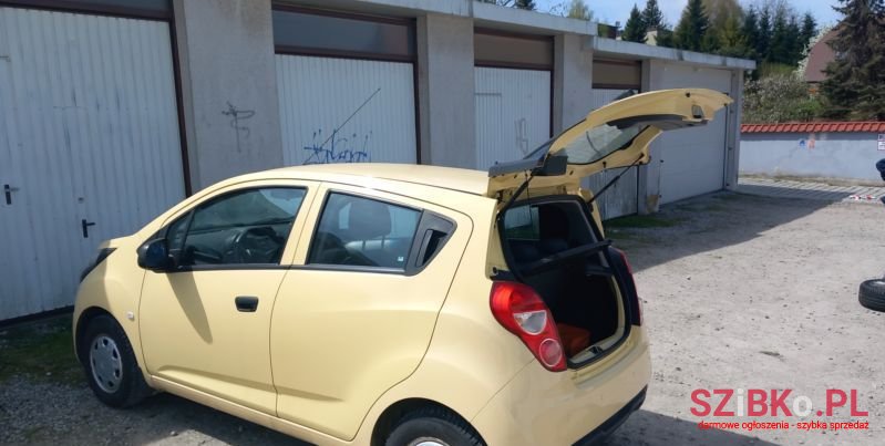 2012' Chevrolet Spark 1.0 Ls photo #4