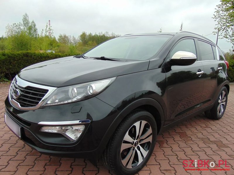 2010' Kia Sportage 2.0 Cvvt 2Wd Spirit photo #3