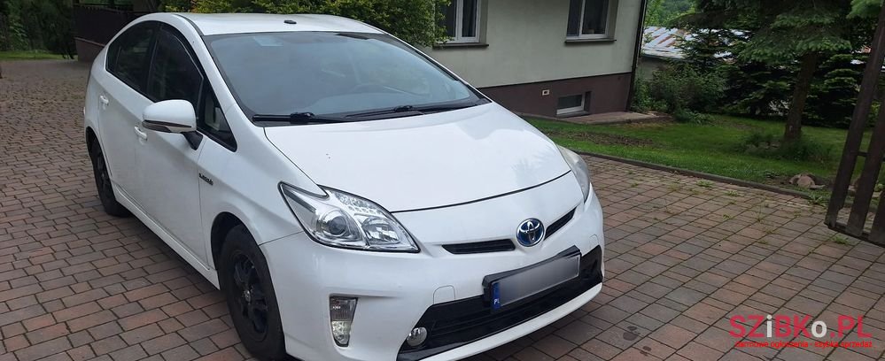 2013' Toyota Prius 1.8 Hsd Active photo #2